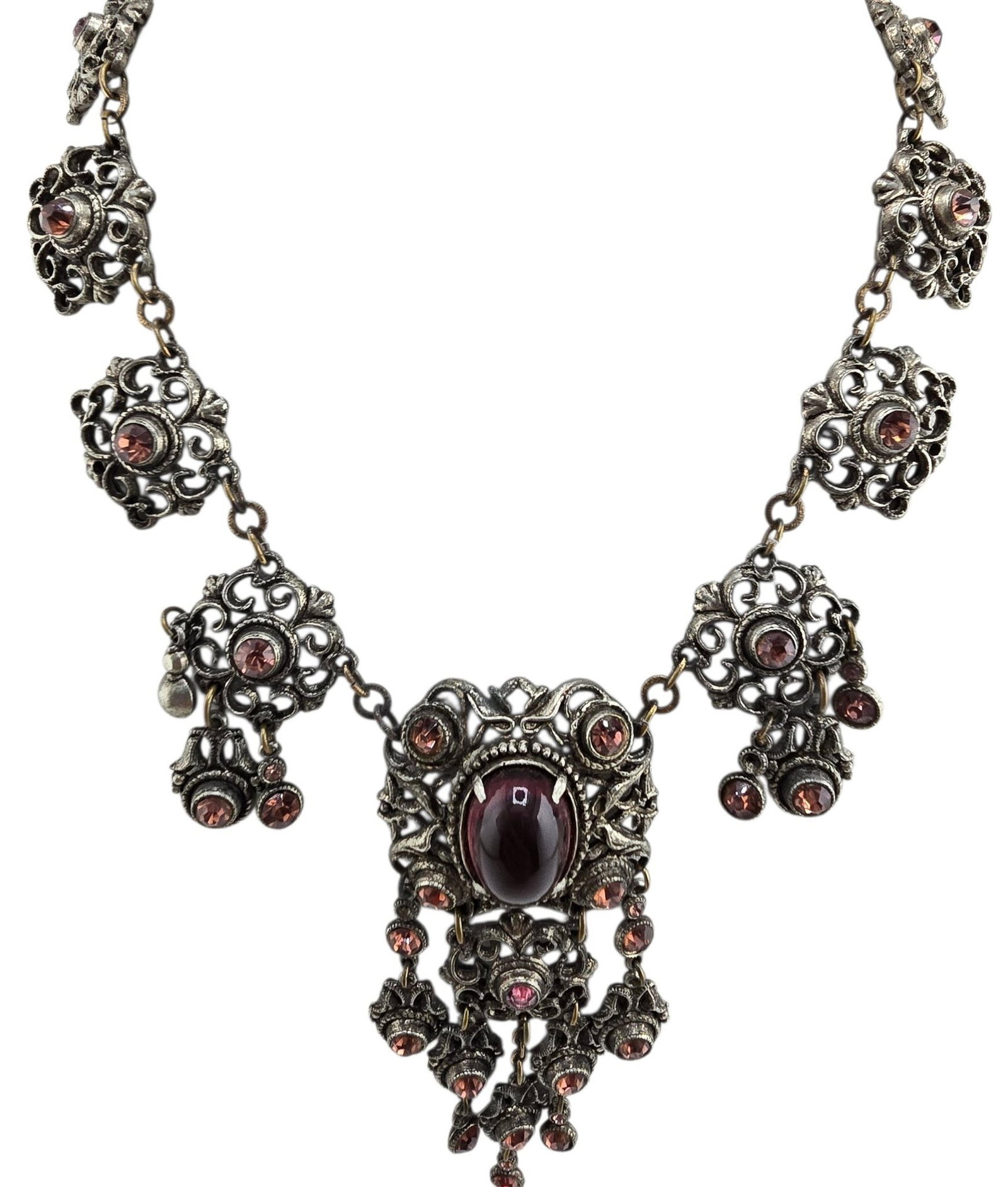 STUNNING ANTIQUE AUSTRO HUNGARIAN STYLE GLASS BIB NECKLACE: STUNNING ANTIQUE AUSTRO HUNGARIAN STYLE GLASS BIB NECKLACE. THIS IS AMAZING! CAST METAL, BEAUTIFUL BIG GLASS CABACHON IN THE CENTER, ALL STONES ARE GLASS. THE SMALL GLASS STONES ARE SURROUNDED BY A RO