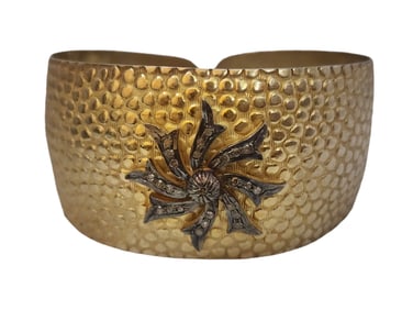 VINTAGE MARKED 925 STERLING WITH GOLD WASH AND DIAMOND PIN WHEEL CUFF BRACELET