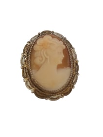VINTAGE MARKED 800 (SILVER) ITALY FILIGREE CAMEO BROOCH