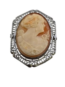 VINTAGE STERLING CAMEO BROOCH