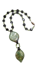 VINTAGE GLASS AND CRYSTAL NECKLACE