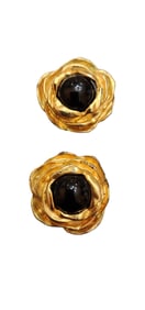 VINTAGE ACRYLIC 80S CLIP EARRINGS