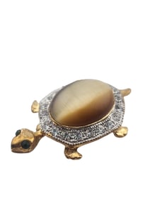 VINTAGE JELLY BELLY STYLE TURTLE BROOCH
