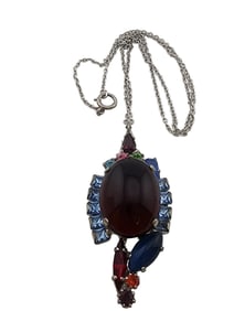VINTAGE LARGE GLASS PENDANT NECKLACE
