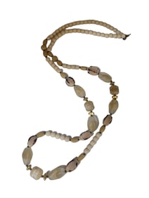 VINTAGE GLASS AND RESIN NECKLACE