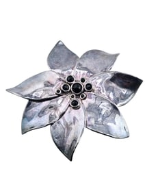 VINTAGE HUGE METALIZED PLASTIC SILVERTON FLOWER PENDANT