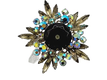 UNSIGNED BEAU JEWELS BLINGY RHINESTONE STARBURST BROOCH 153