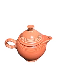 VINTAGE FIESTA RETIRED CORAL RED TEAPOT
