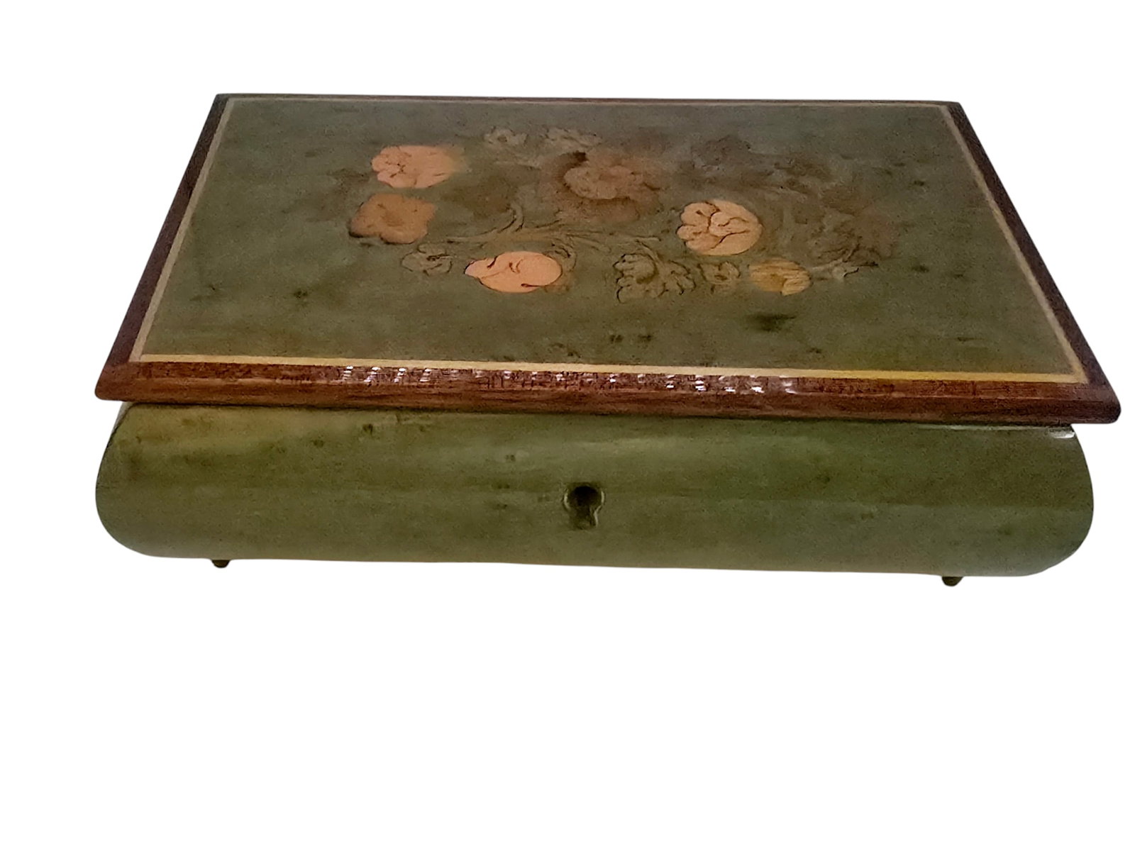 VINTAGE MADE IN ITALY FOOTED MUSIC BOX: VINTAGE MADE IN ITALY FOOTED MUSIC BOX, VERY GOOD CONDITION. PLAYS MY SON