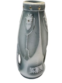 VINTAGE AUSTRIA SIGNED PORCELAIN VASE
