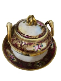 ANTIQUE NIPPON MORIAGE PORCELAIN GRAVY BOAT