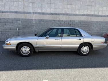 1996 Buick Park Avenue 4dr Sedan