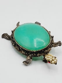 VINTAGE ACRYLIC LARGE TURTLE BROOCH PIN