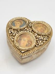 VINTAGE FLORENZA COVERED PORTRAIT COVERED BOX