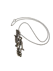 VINTAGE REWORKED RHINESTONE AND PEARL PENDANT NECKLACE