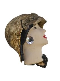 VINTAGE 80S RESIN LADY BROOCH