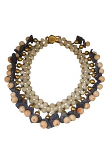 VINTAGE SIGNED MIRIAM HASKELL SEMI PRECIOUS AND GLASS BIB NECKLACE