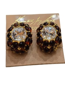 VINTAGE NOS KENNETH JAY LANE COUTURE GLASS CABOCHON CLIP EARRINGS
