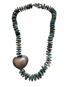 STERLING HAND KNOTTED HEISHI STYLE TURQ AND HEART NECKLACE WITH NICE TOGGLE CLOSURE
