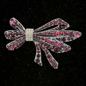 STUNNING SIGNED CZECHOSLOVAKIA RHINESTONE BOW BROOCH