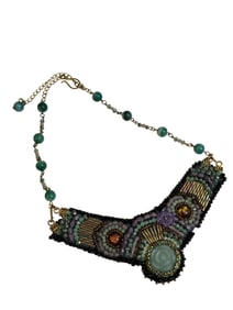 CONTEMPORARY HAND BEADED LEATHER? BACKED NECKLACE WITH GLASS BEADS AND CHAIN