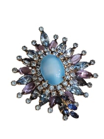 VINTAGE RARE SPECTACULAR LAYERED POSSIBLE D&E OR ATTRIBUTED TO JULIANA MOONSTONE BROOCH