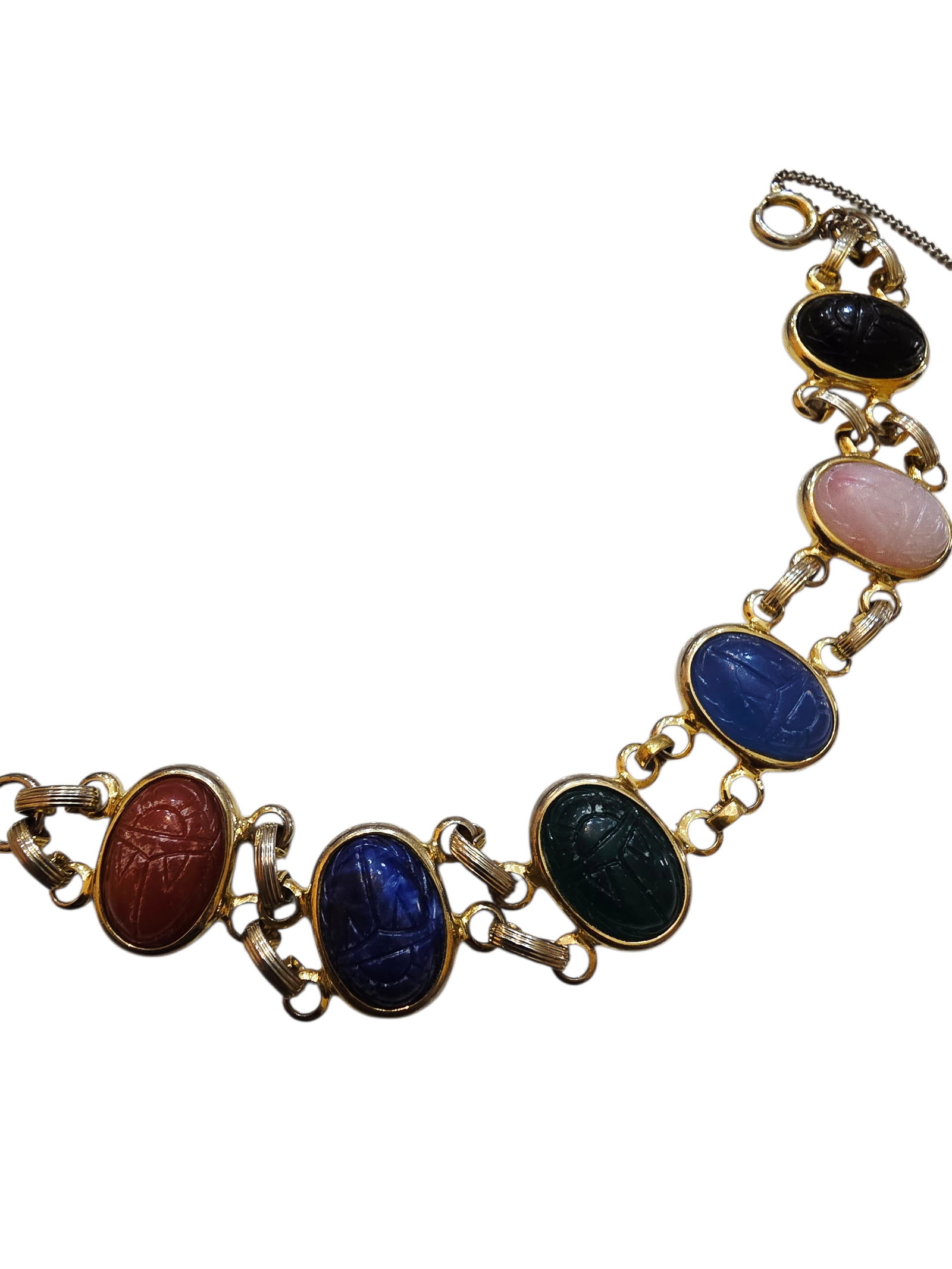 VINTAGE RESIN 1960S SCARAB BRACELET (1 of 4)