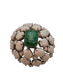 VINTAGE UNSIGNED AMAZING DOMED MILK GLASS AND FLAWED EMERALD STONE BROOCH