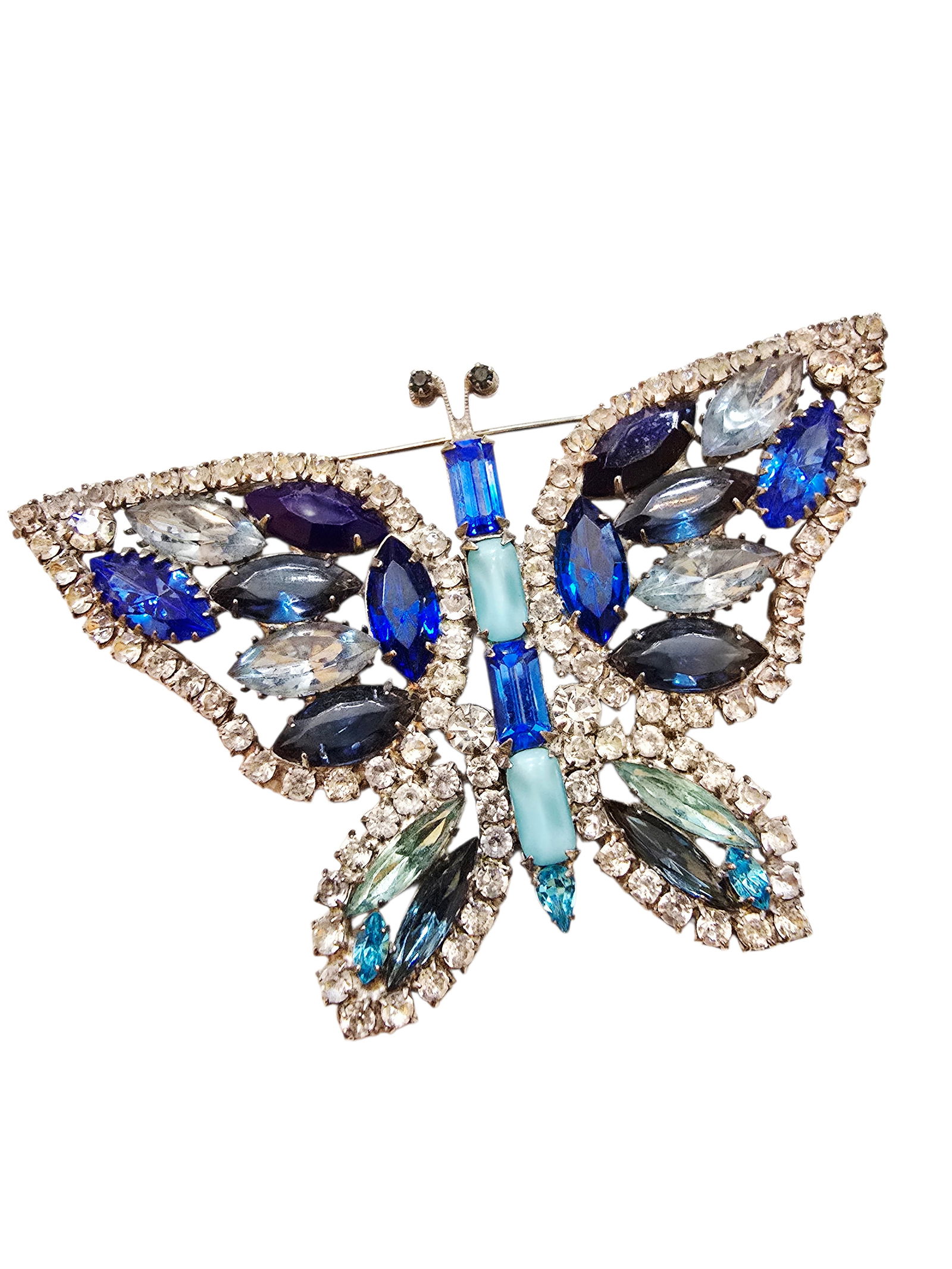 VINTAGE KENNETH LANE HUGE RHINESTONE BUTTERFLY BROOCH: VINTAGE KENNETH LANE HUGE RHINESTONE BUTTERFLY BROOCH. IN VERY GOOD CONDITION, WINGSPAN ABOUT 3.5". AMAZING STONES AND COLOR COMBO.