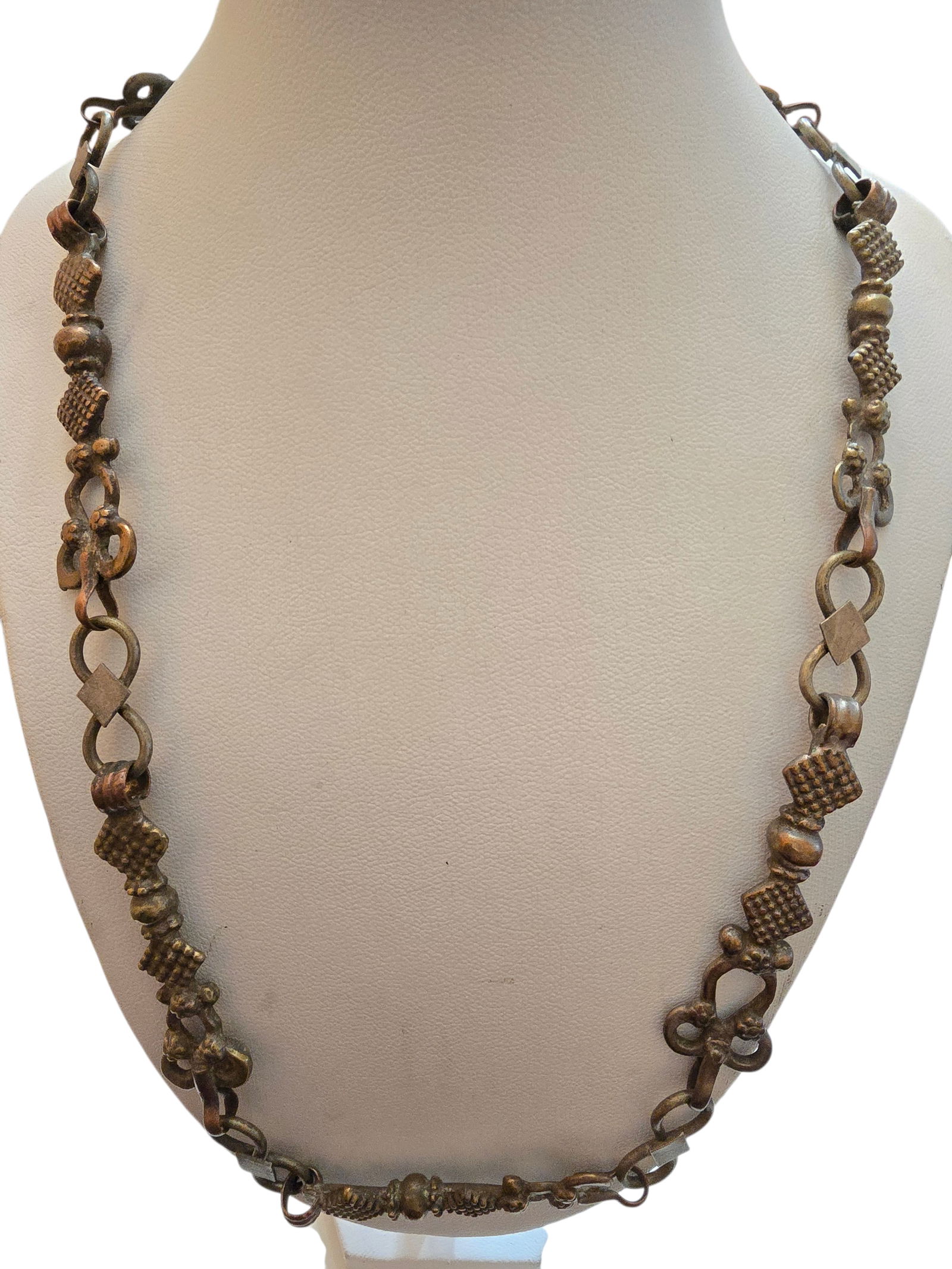 VINTAGE UNIQUE HEAVY METAL DETAILED PANEL NECKLACE (1 of 4)