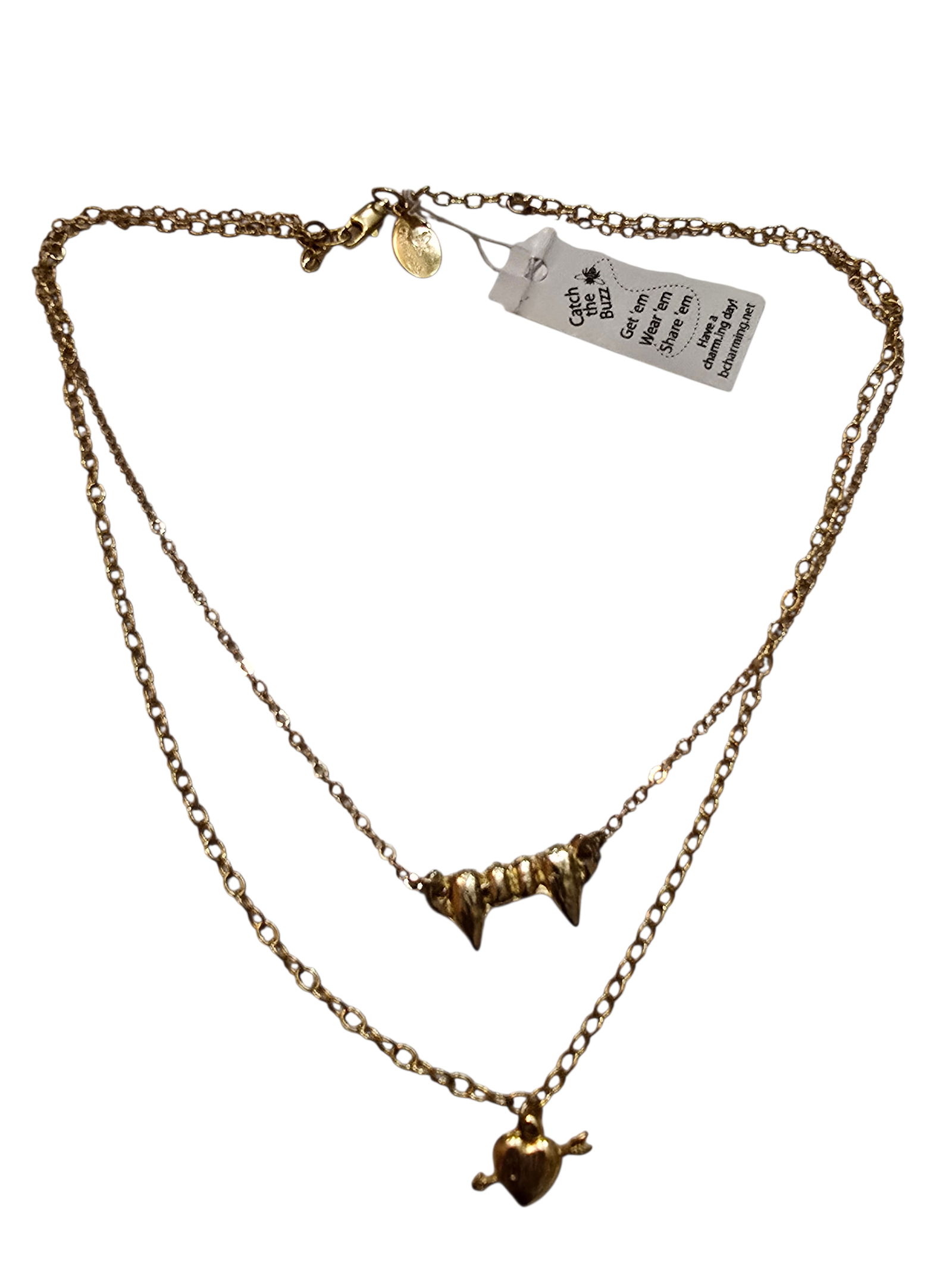 VINTAGE NOS BEE CHARMING DOUBLE STRAND FANG AND HEART GOLDTONE NECKLACE: VINTAGE NOS BEE CHARMING DOUBLE STRAND FANG AND HEART GOLDTONE NECKLACE. APPROX 16-18". IN VERY GOOD CONDITION, SIGNED.