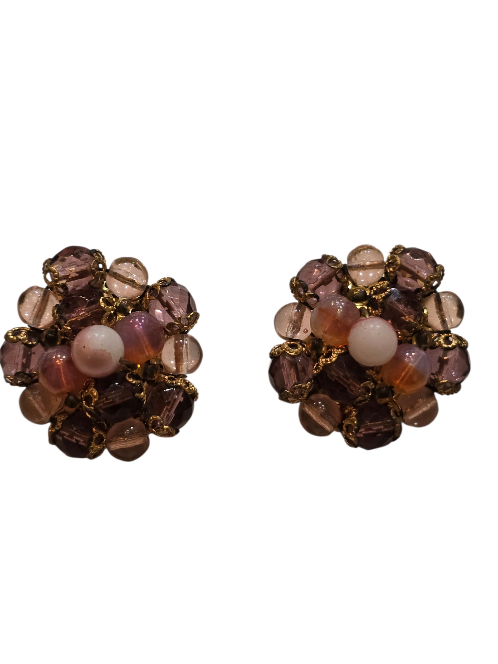 VINTAGE WIRED GLASS CLIP EARRINGS IN PINK/PURPLE: VINTAGE WIRED GLASS CLIP EARRINGS IN PINK/PURPLE. MEASURES 1". IN VERY GOOD CONDITION, UNSIGNED. VERY WELL MADE.