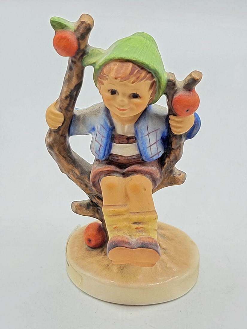 HUMMEL GOEBEL "APPLE TREE BOY" 142/3/0, 4.25?? W. GERMANY TMK 6 (1 of 4)