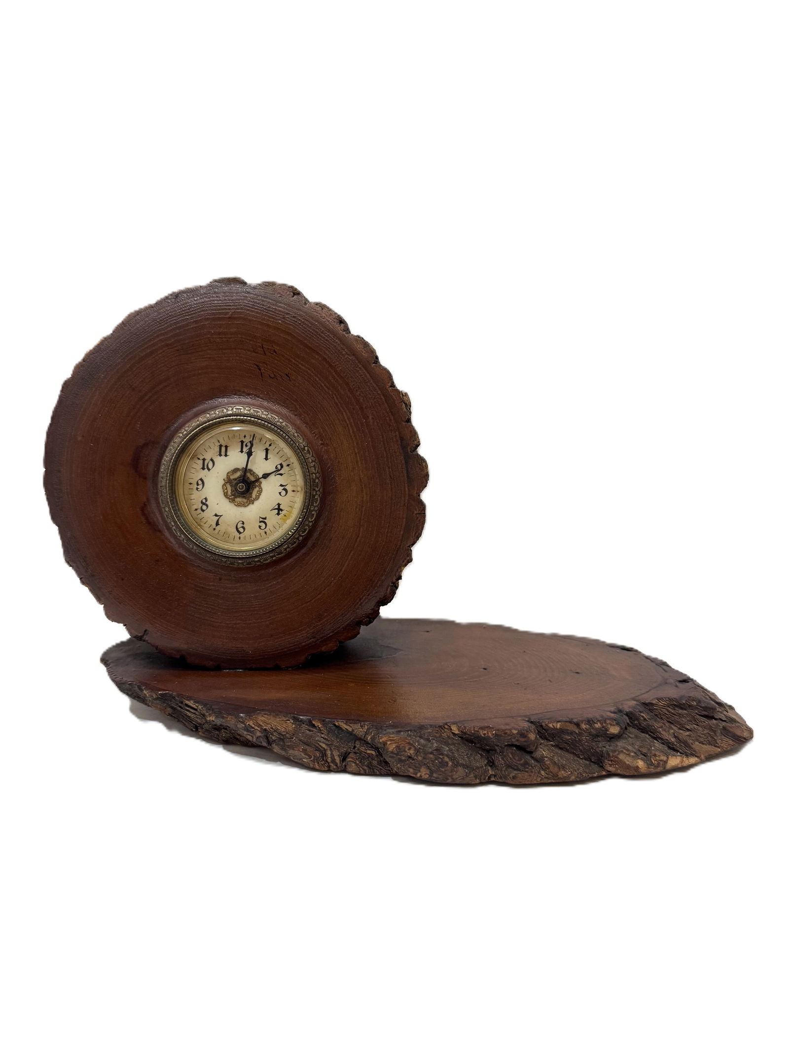 VINTAGE WOODEN WOOD CARVED MANTLE CLOCK (1 of 8)