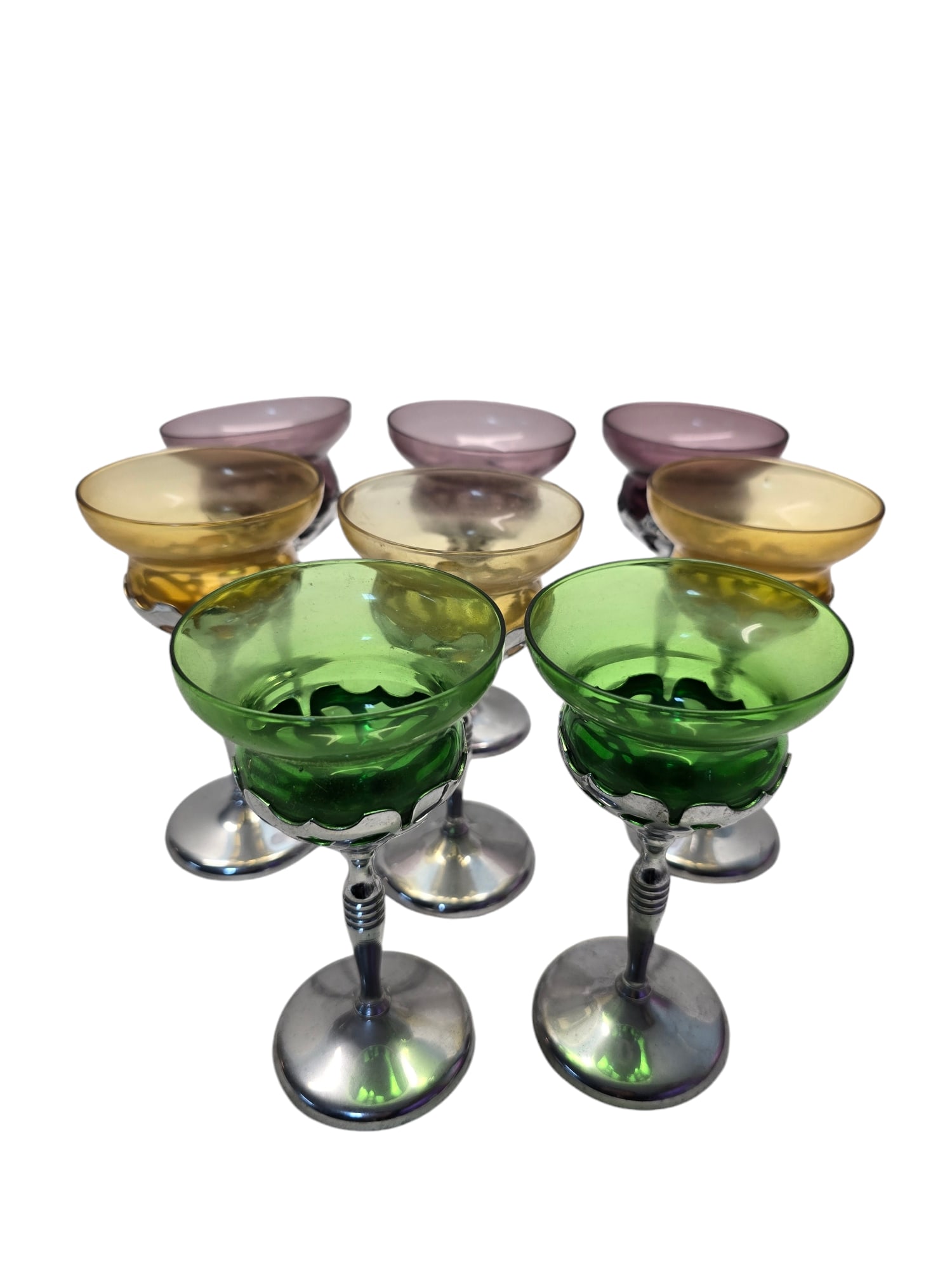 VINTAGE ART DECO CAMBRIDGE FARBERWARE COLORED GLASS AND CHROMIC GLASSES SET OF 8 (1 of 4)