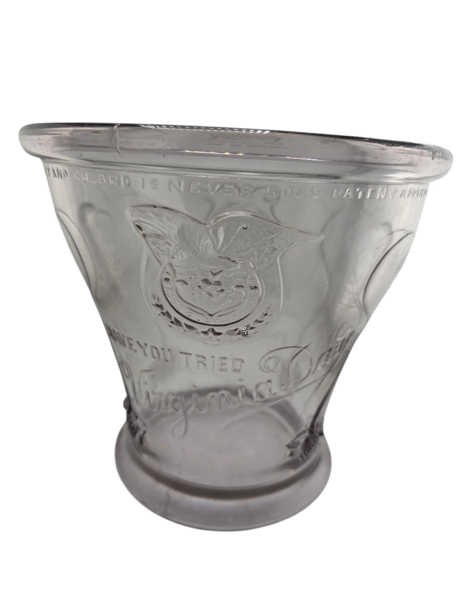 ANTIQUE VIRGINIA DARE WINE GLASS ADVERTISING ICE BUCKET GARRETT & CO: ANTIQUE VIRGINIA DARE WINE GLASS ADVERTISING ICE BUCKET GARRETT & CO. 8" x 8". IN VERY GOOD CONDITION, BEAUTIFUL DESIGN. ITS HEAVY!
