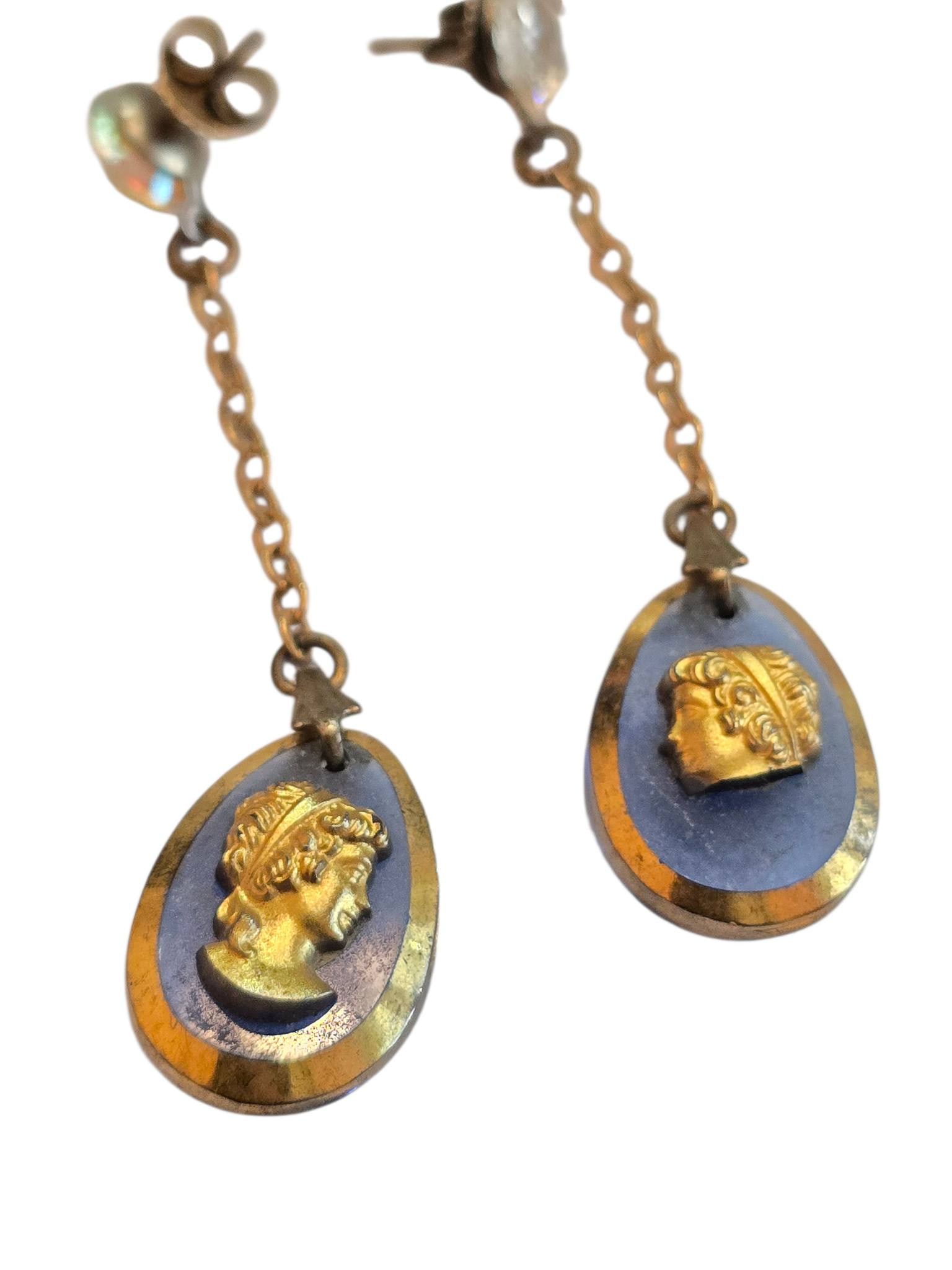 ANTIQUE UNIQUE GLASS AND CRYSTAL SILHOUETTE PIERCED EARRINGS #9773 (1 of 4)