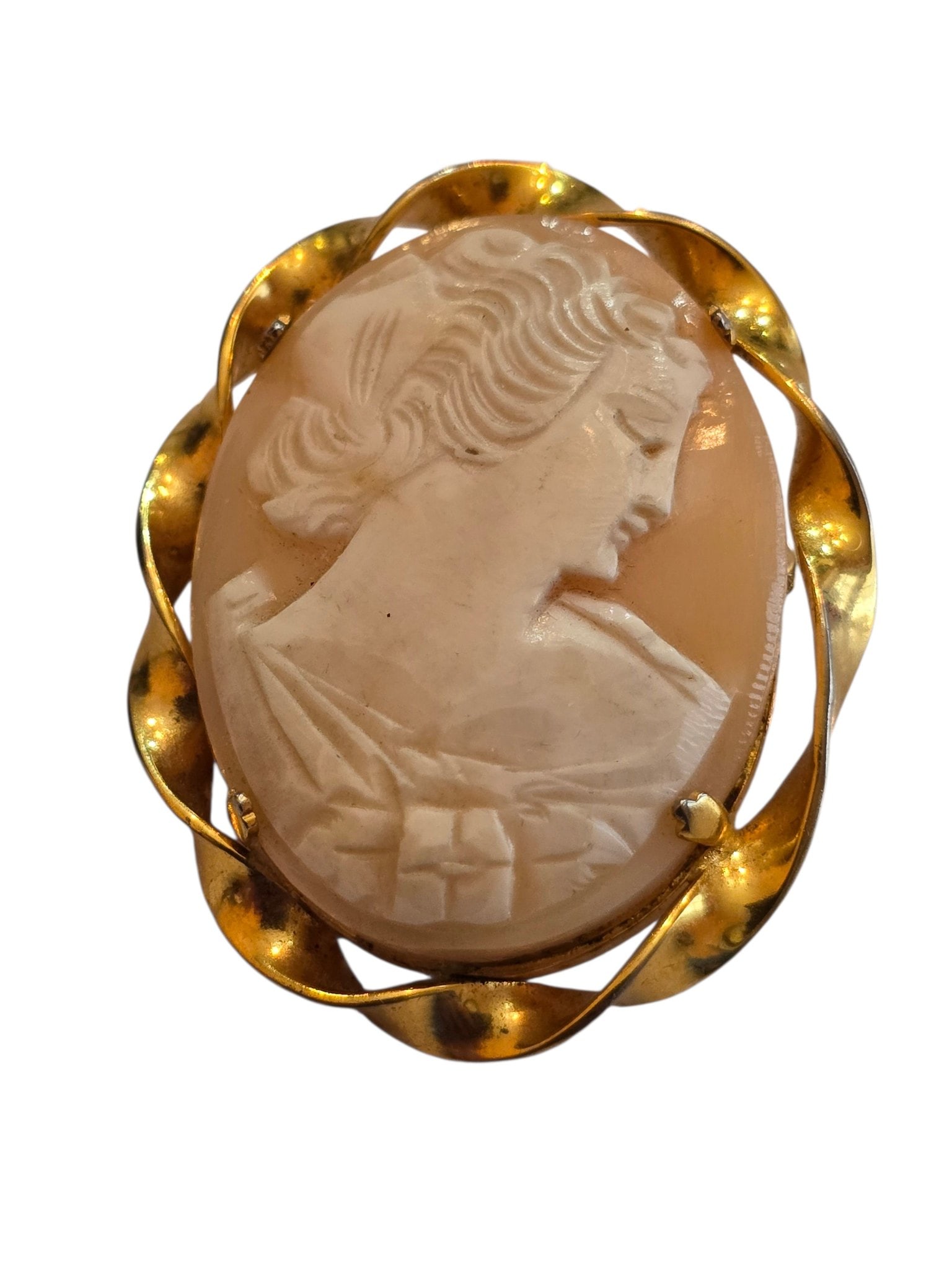 VINTAGE GOLD PLATED SHELL CAMEO BROOCH (1 of 4)