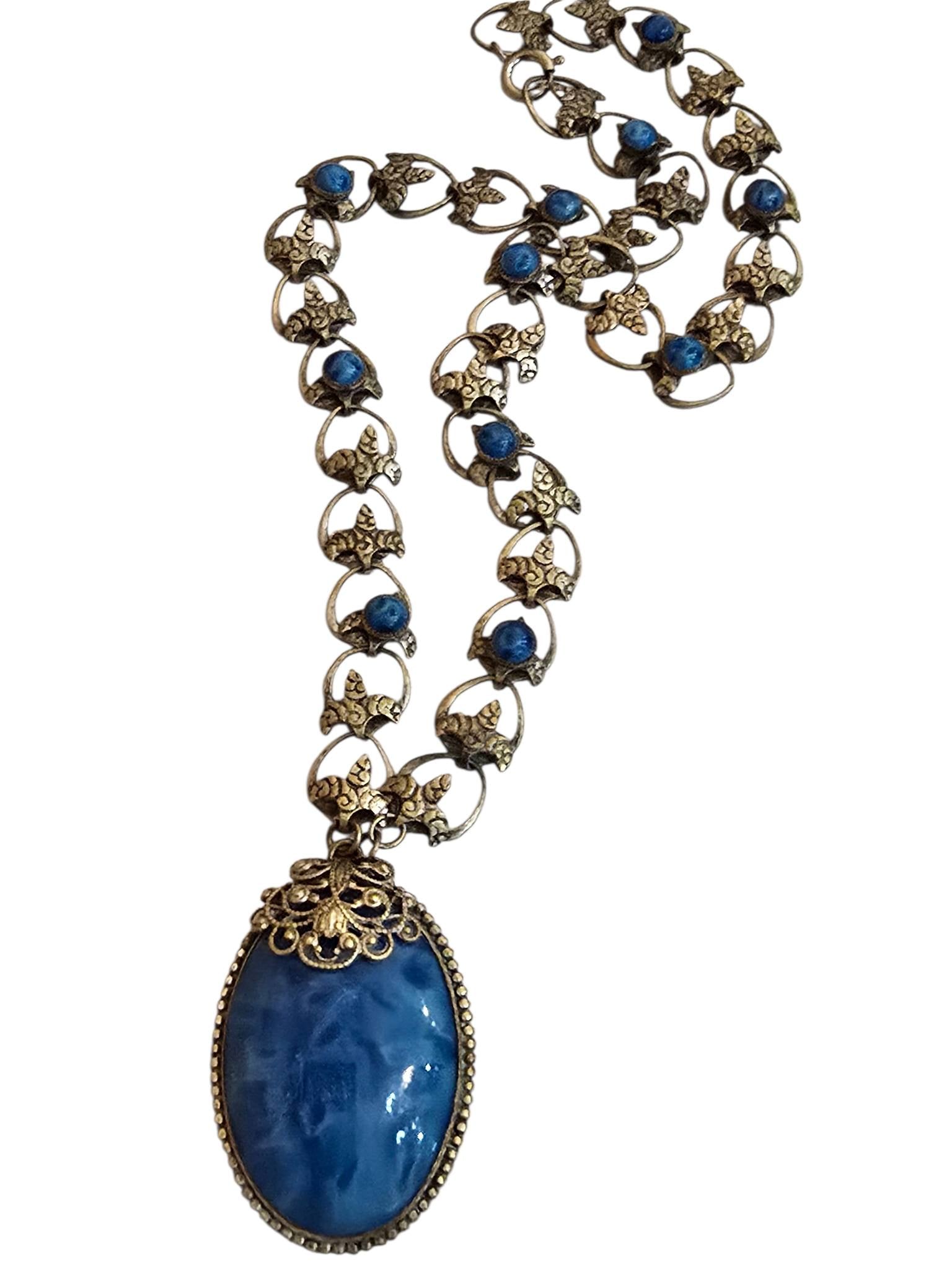 ART DECO CZECH GLASS PENDANT WITH ALLOVER DESIGNED LINK CHAIN (1 of 4)