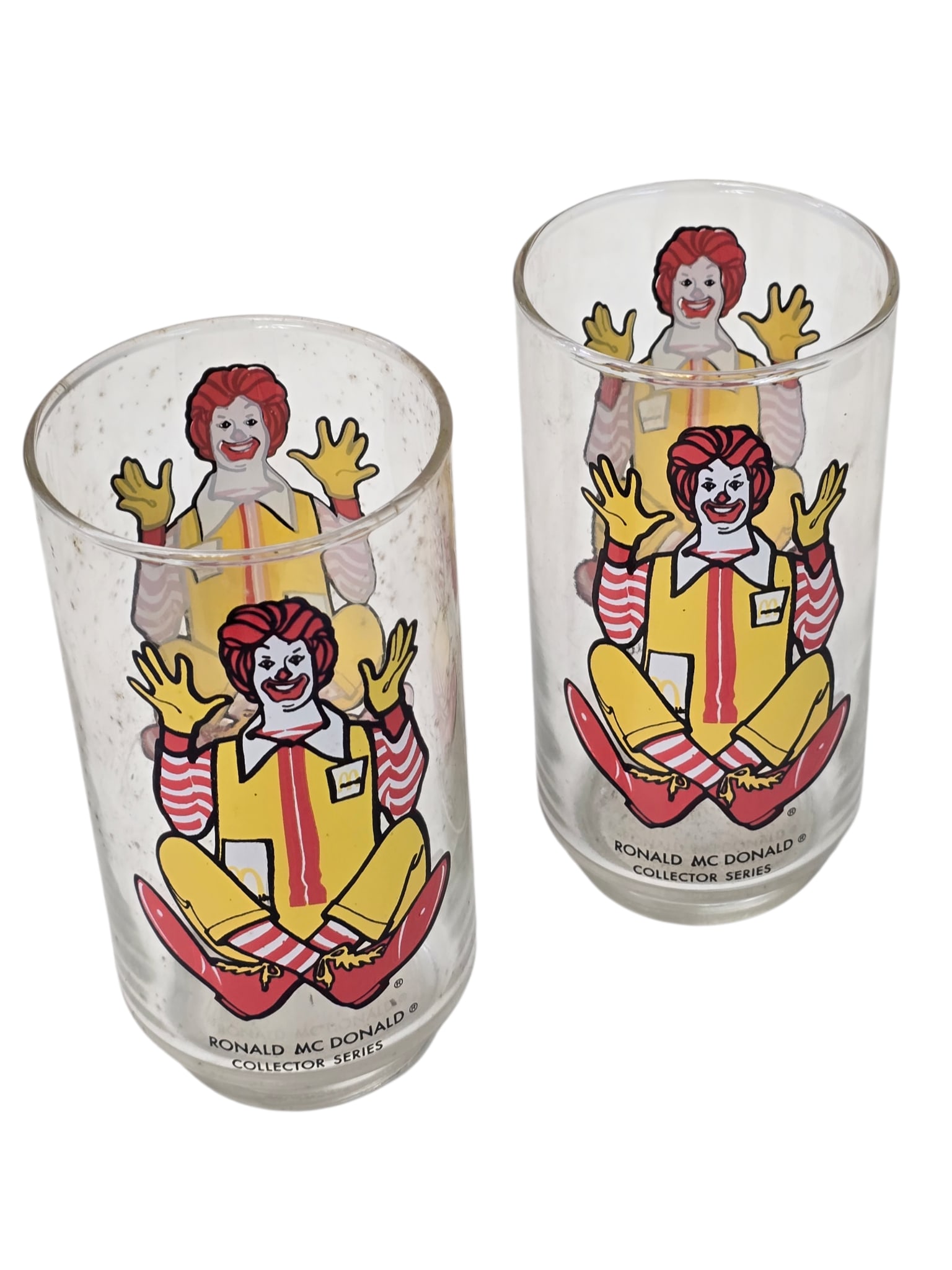 VINTAGE 1977 PAIR OF 2 RONALD MCDONALD DRINK GLASSES (1 of 3)