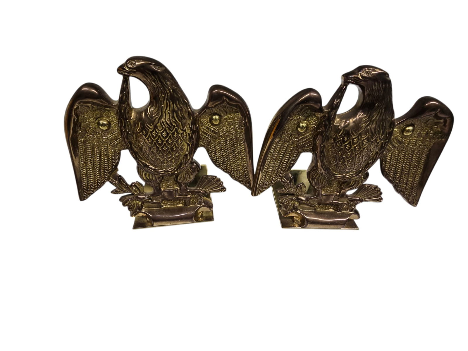 VINTAGE BRASS EAGLE BOOKENDS BY BALDWIN: VINTAGE BRASS EAGLE BOOKENDS BY BALDWIN. IN VERY GOOD CONDITION, APPROX. 6" x 4".