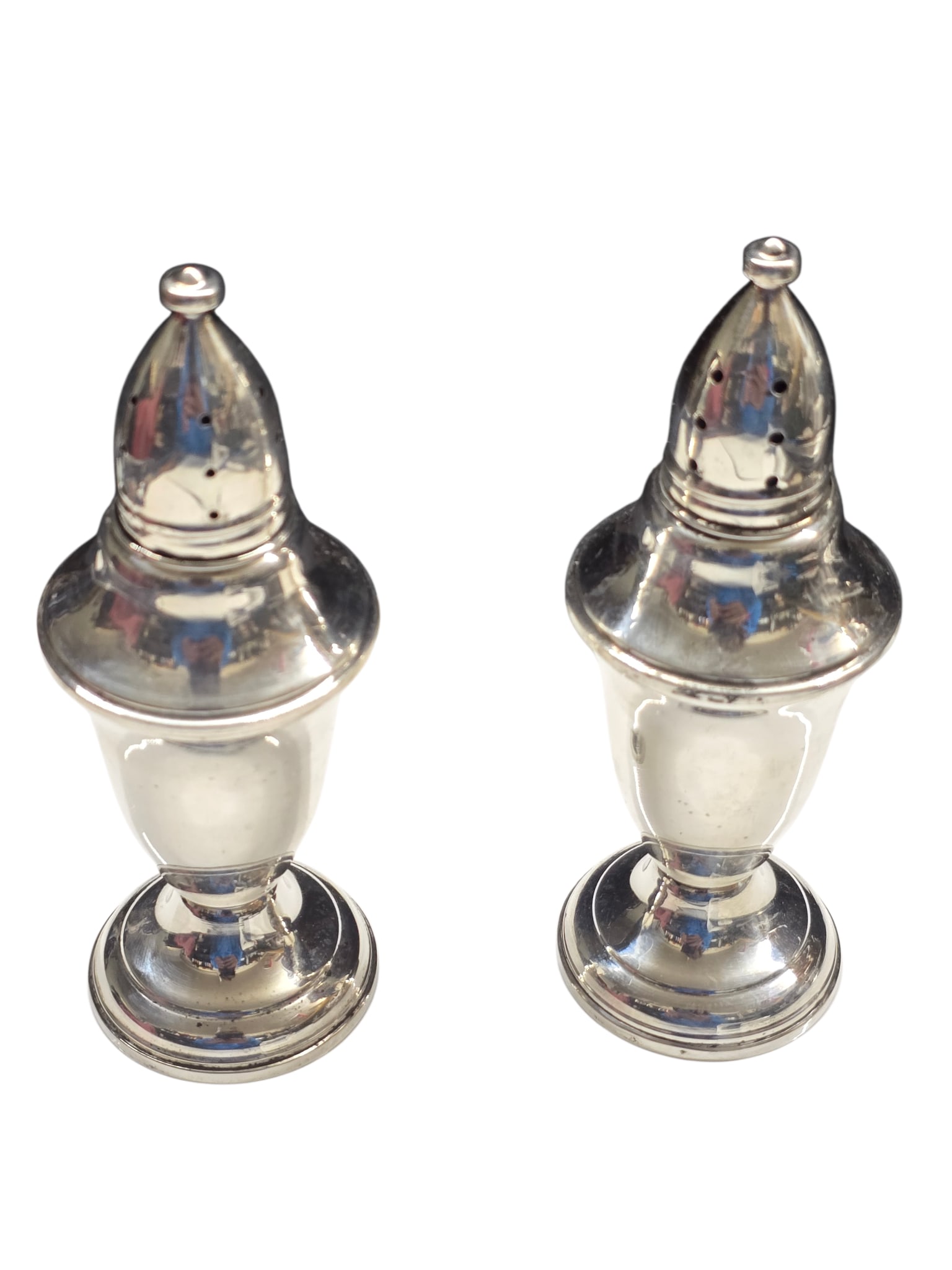 VINTAGE STERLING WEIGHT GLASS LINED SALT AND PEPPER SHAKERS (1 of 6)