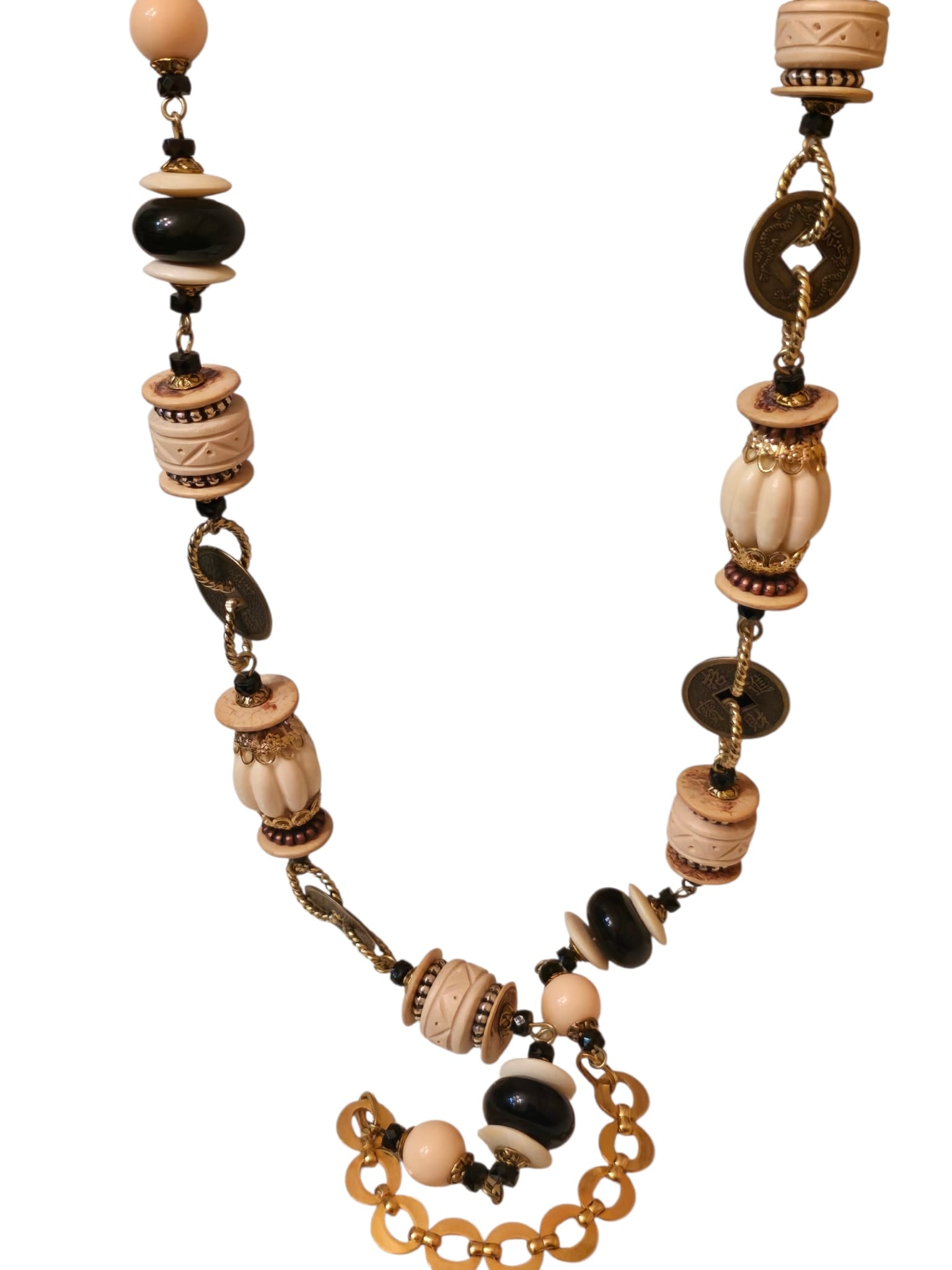 VINTAGE LAWRENCE VRBA SIGNED 38" BEADED NECKLACE: VINTAGE LAWRENCE VRBA SIGNED 38" BEADED NECKLACE. SIGNED AT BACK A MIX OR RESIN, GLASS, STONE ORGANIC BEADS AND GOLTONE CHAIN