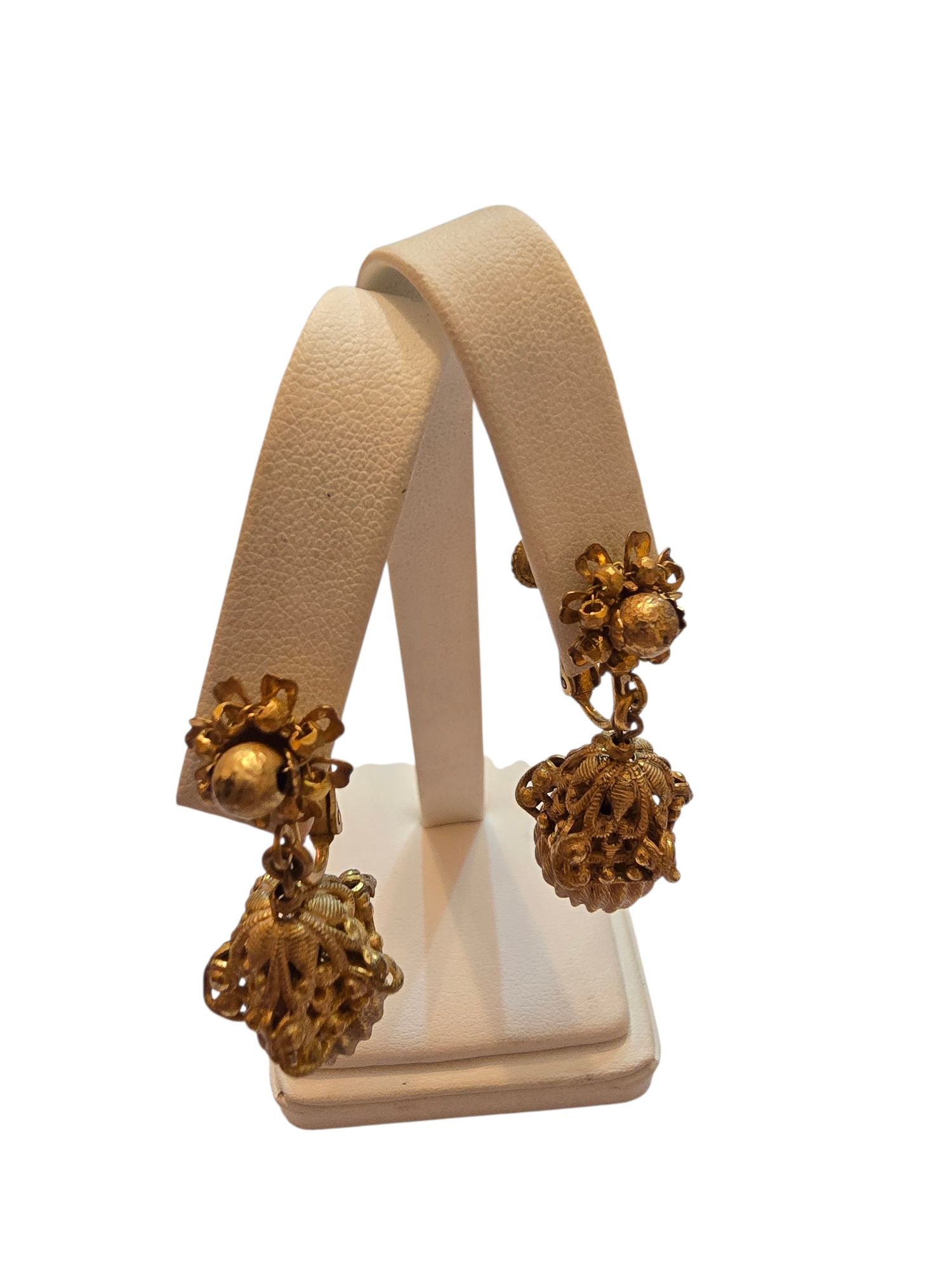 Vintage Early Miriam Haskell Brass Dangle Clip Earrings (1 of 5)