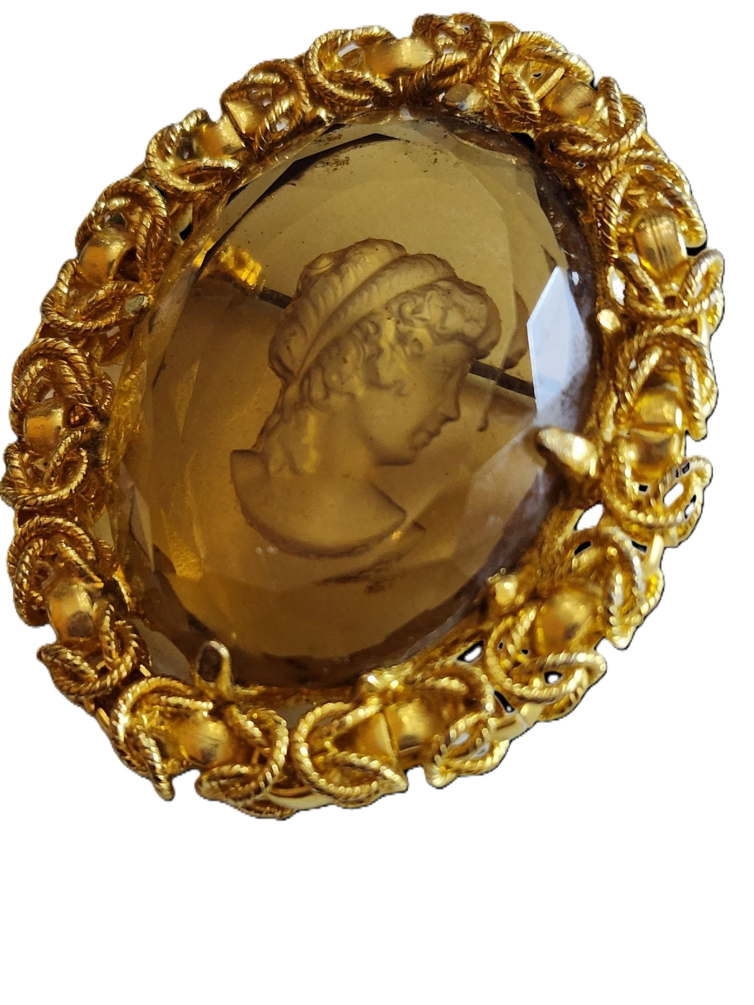 Vintage Probably Juliana Faceted Glass Cameo Brooch (1 of 5)
