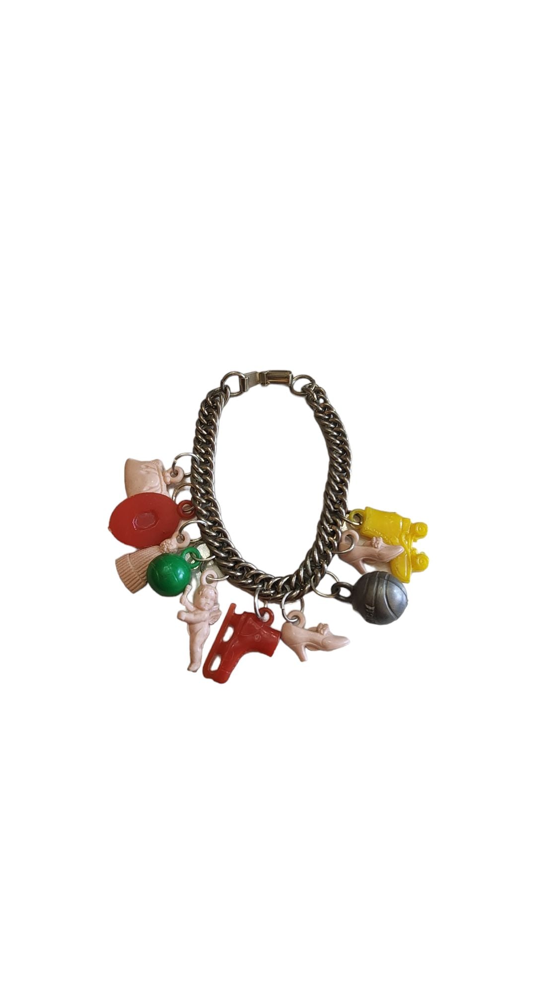 Vintage Early Plastic Charm Bracelet (A830) (1 of 4)
