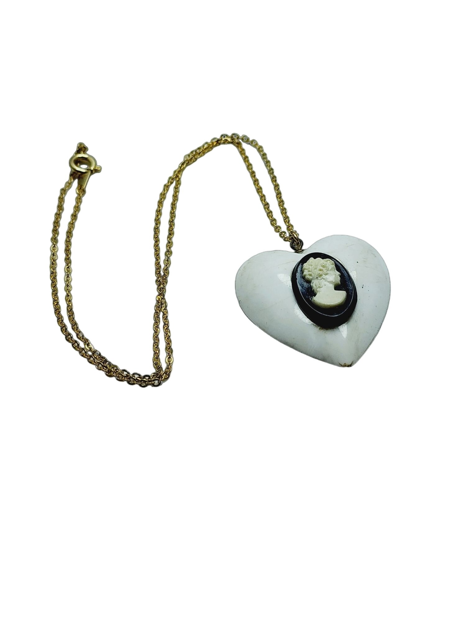 Vintage 60s Acrylic Heart Cameo Pendant Necklace (A895): Vintage 60s Acrylic Heart Cameo Pendant Necklace (A895) ? Size: Chain 16", Pendant 2". Condition: Very good vintage. Era: Circa 1960s. Signed: None.