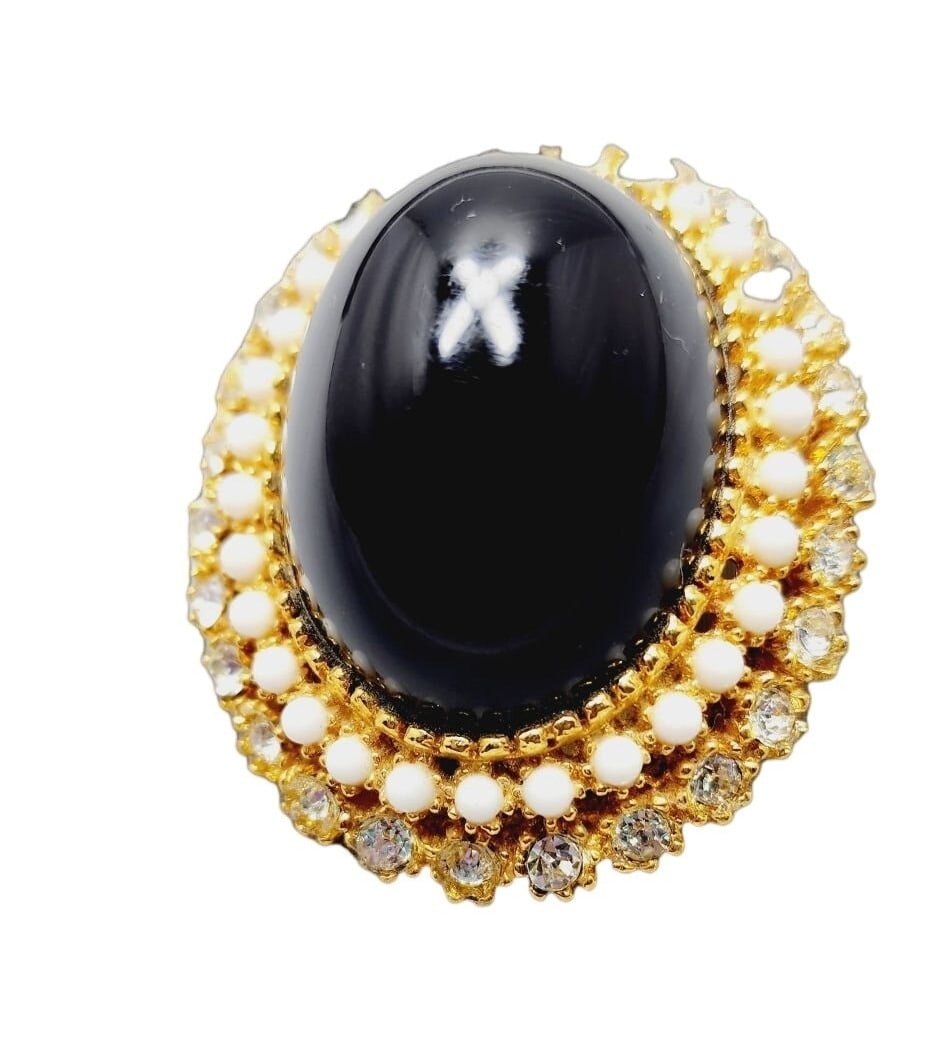 Vintage Domed Acrylic Rhinestone & Milk Glass Brooch Pendant (A935) (1 of 4)