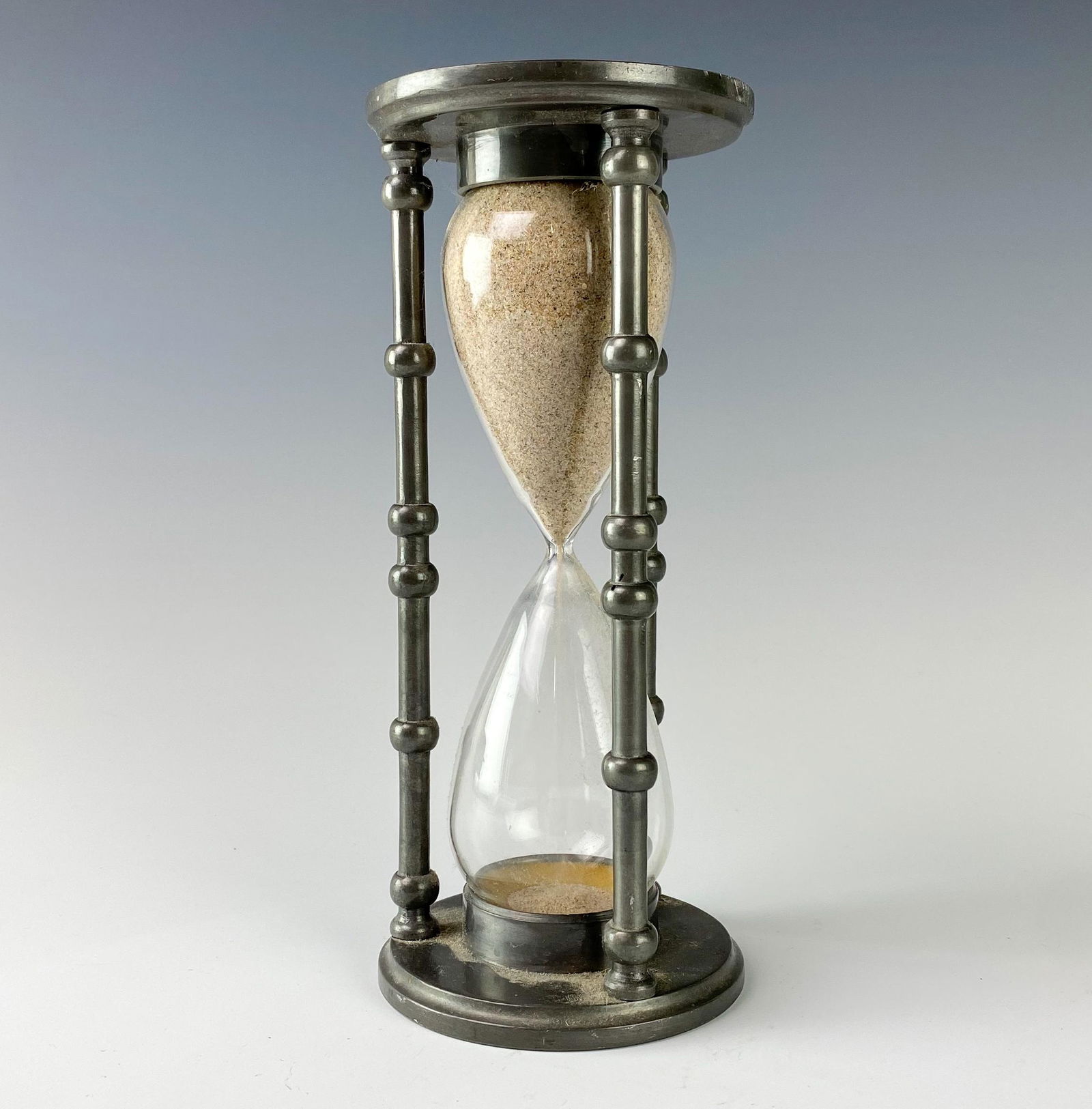 Pewter 8" Mounted Ball Column Hourglass Sand Timer (1 of 7)