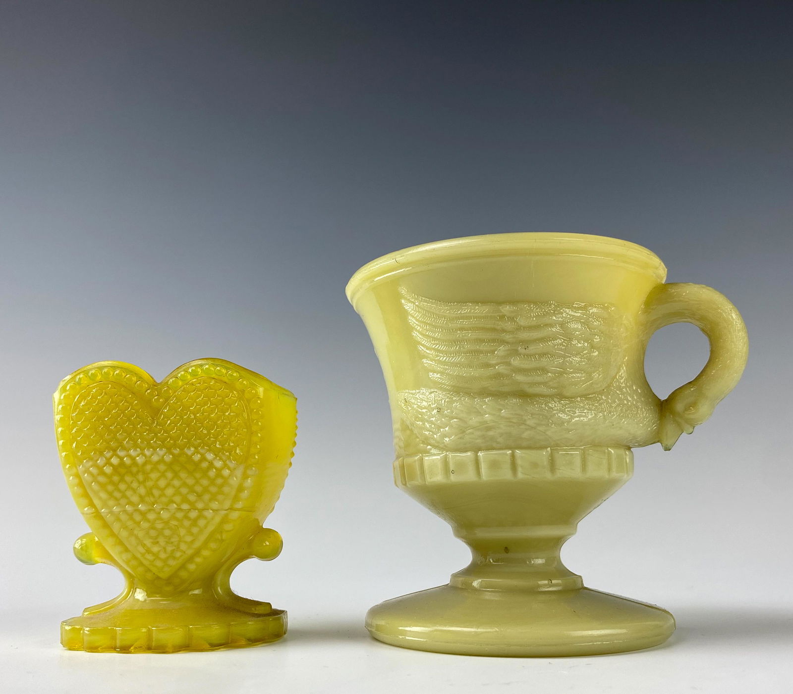 Atterbury Glass Mug & Degenhart Toothpick Holder (1 of 6)